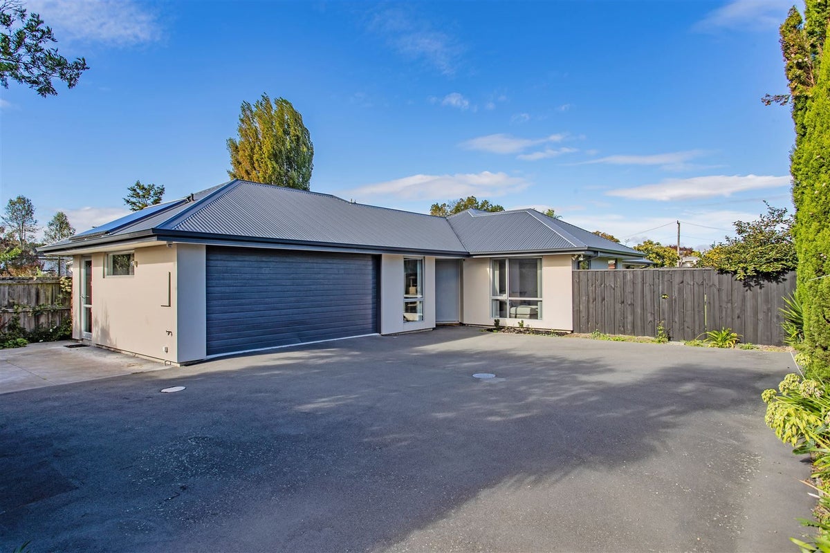 2/28 Ottawa Road, Wainoni, Christchurch - Carousel 1