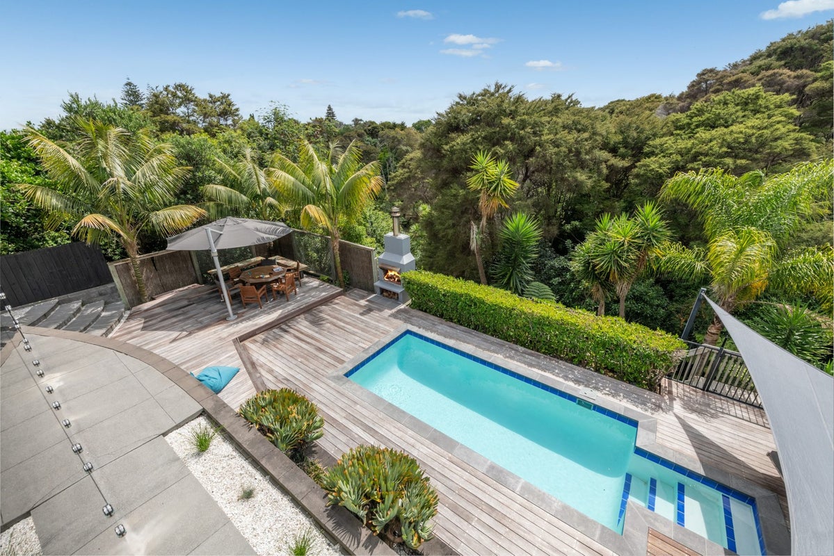 27 Omana Heights Drive, Maraetai, Auckland - Carousel 1