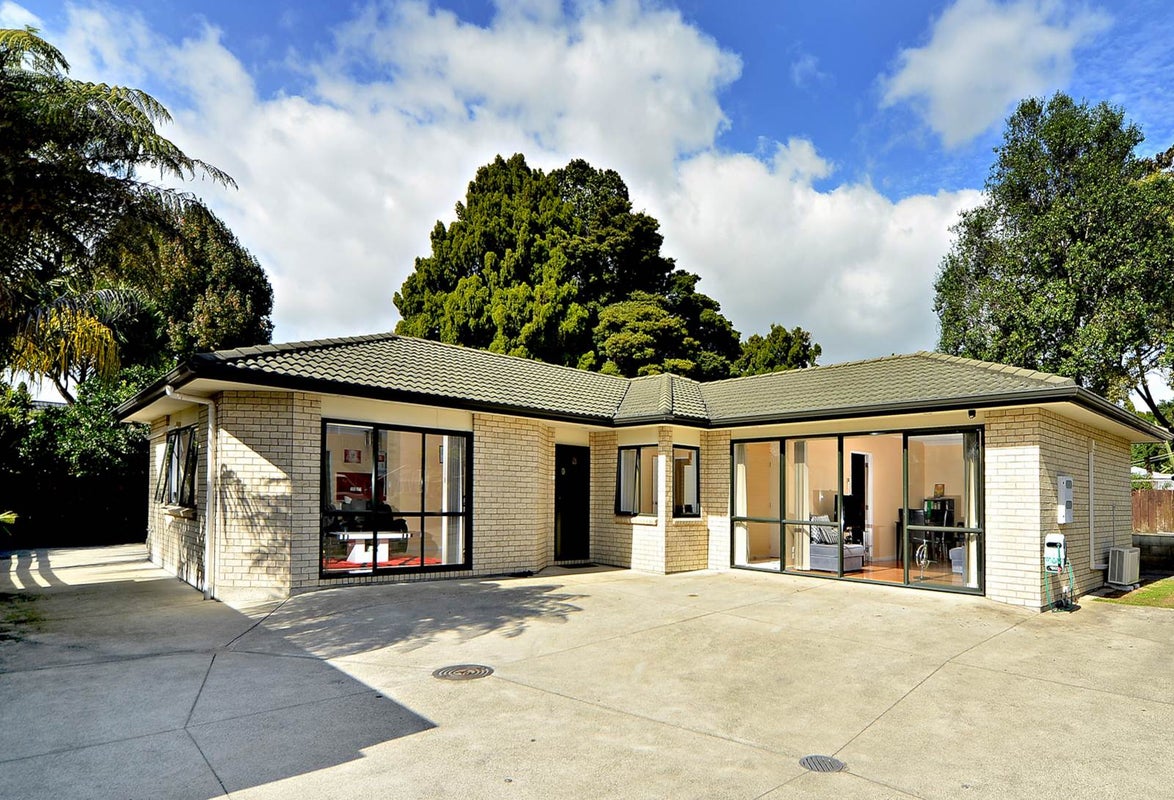 330A Great South Road, Opaheke, Papakura - Carousel 1