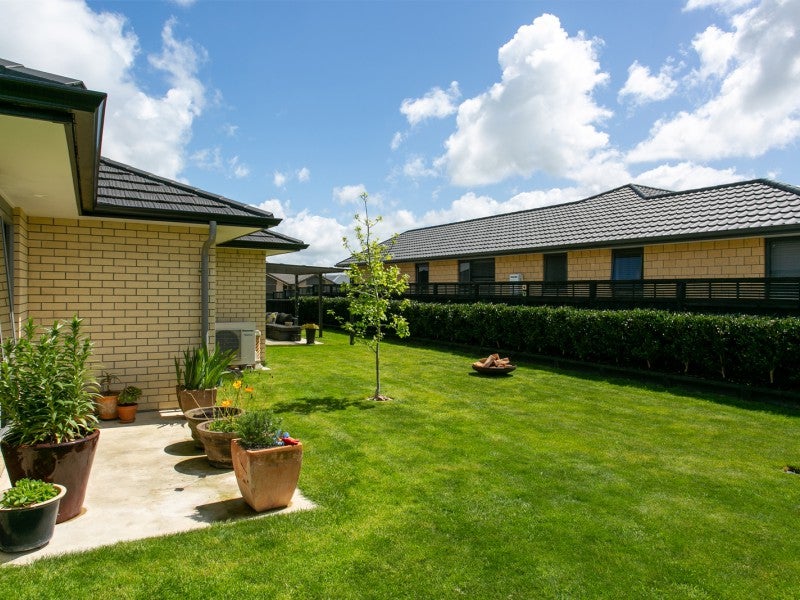60 Jarrett Terrace, Leamington, Cambridge - Carousel 22