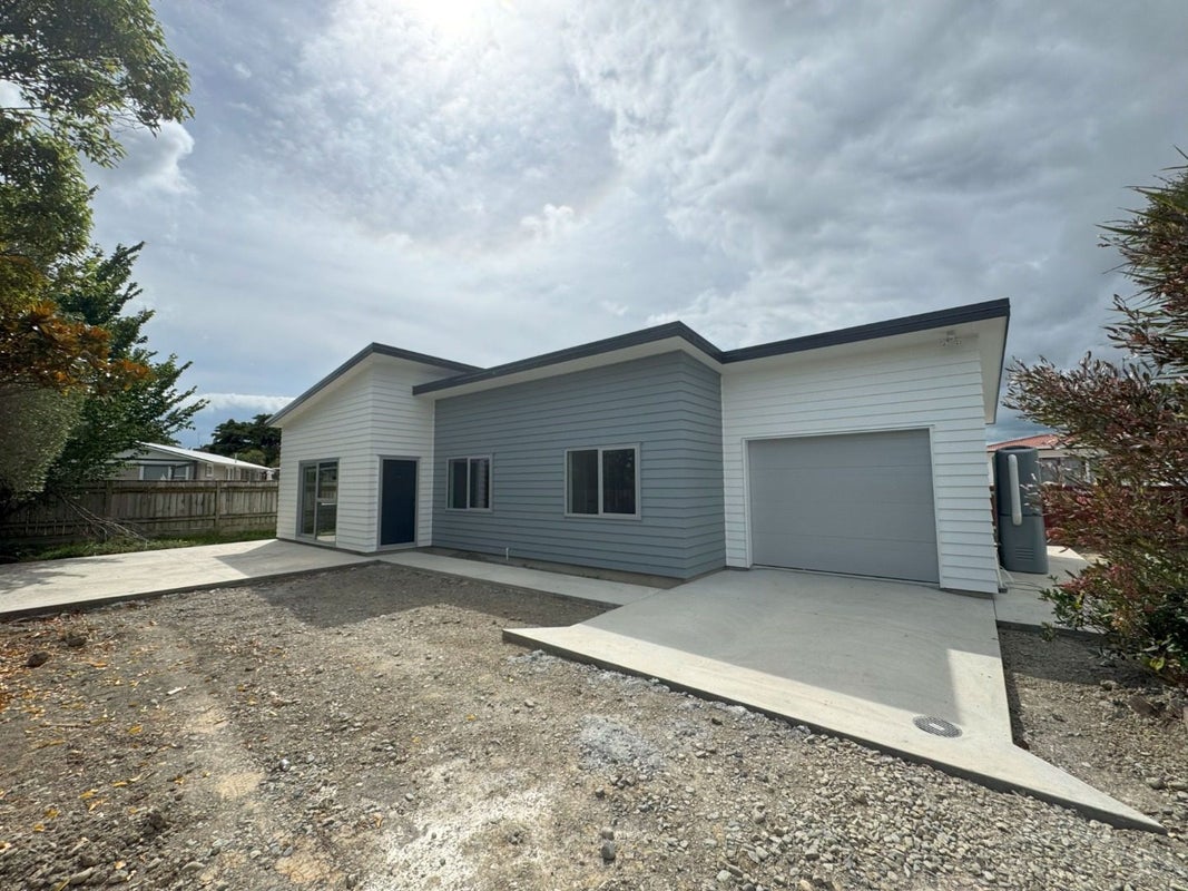 17A Aspiring Avenue, Milson, Palmerston North - Carousel 1