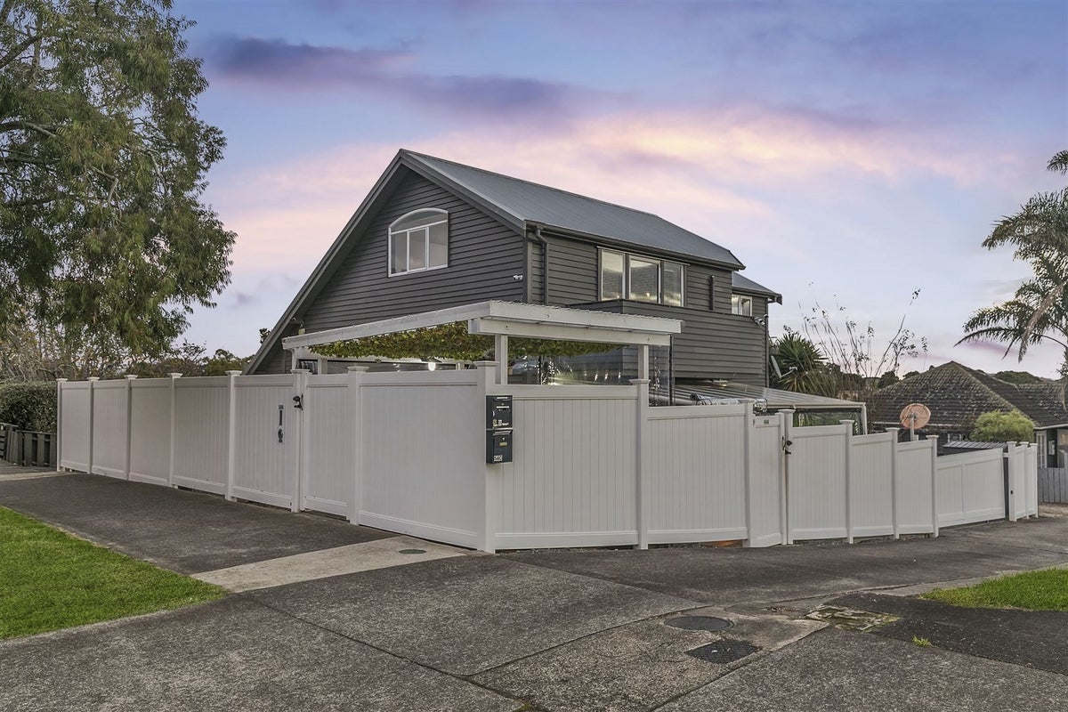 54A Kupe Street, Orakei, Auckland - Carousel 1