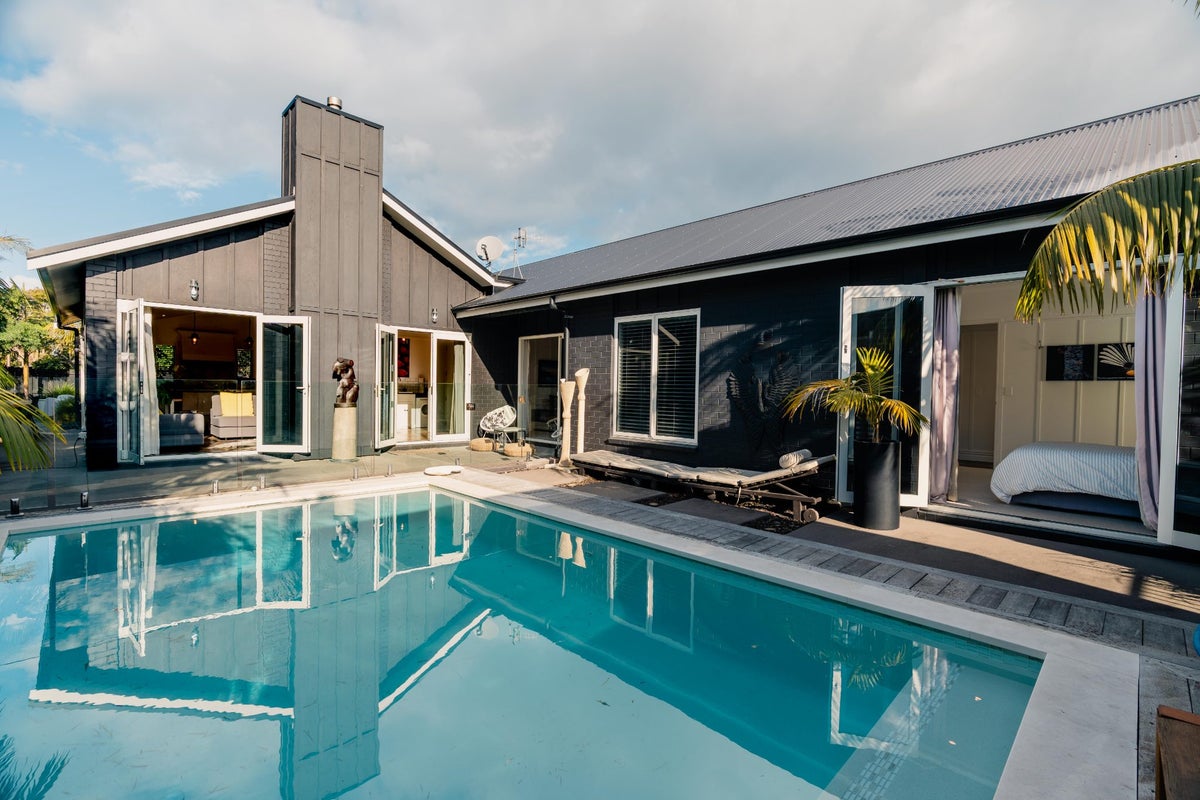 20 Santa Cruz Drive, Papamoa Beach, Papamoa - Carousel 2