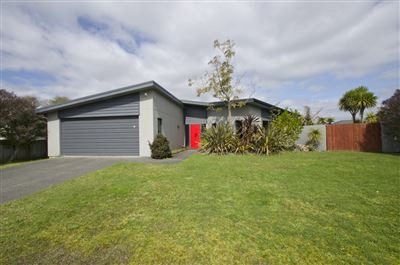 4 Lisa Place, Brookfield, Tauranga - Carousel 1