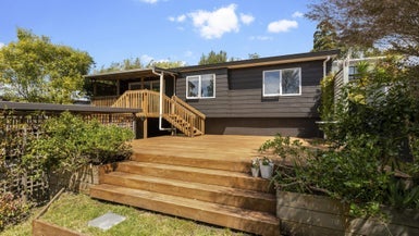 32A Glengarry Road, Glen Eden, Auckland - Carousel 1