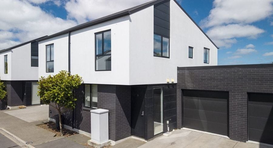 19 Verlamio Lane, Edgeware, Christchurch - Carousel 1