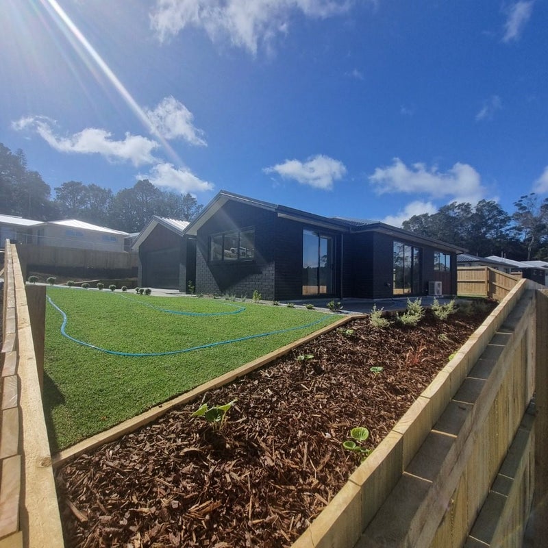 23 Royal Saint Annes Drive, Te Kamo, Whangarei - Carousel 1