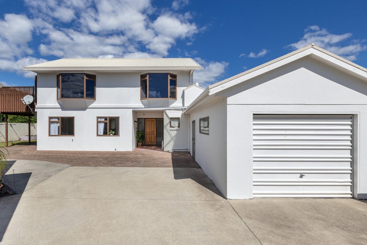 252B Levers Road, Matua, Tauranga - Carousel 1