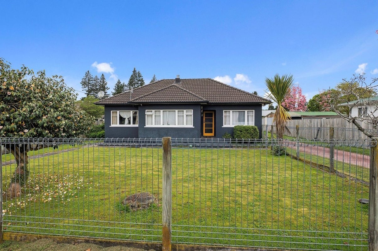 24 Shirley Street, Mangakakahi, Rotorua - Carousel 2
