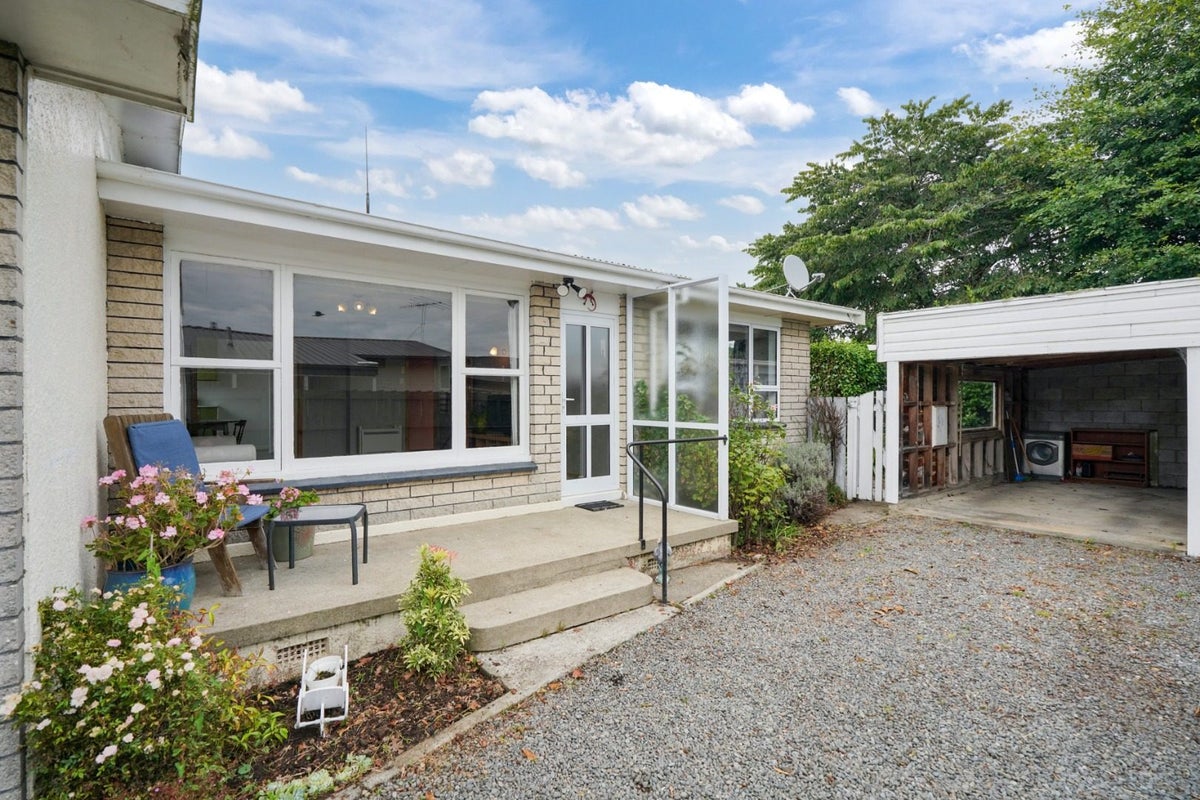 136B Racecourse Road, Glengarry, Invercargill - Carousel 15