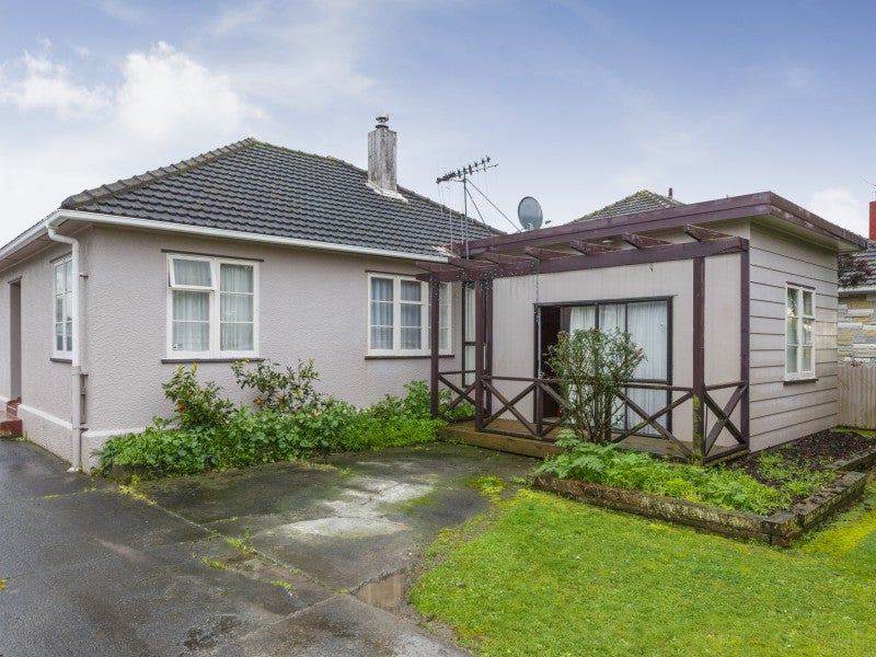 12 Upham Terrace, Roslyn, Palmerston North - Carousel 2