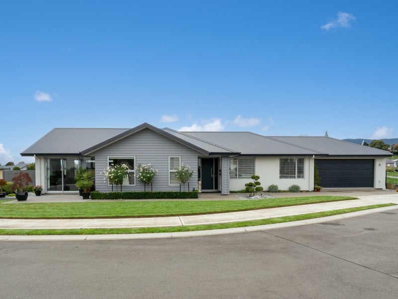5 Tarn Close, TASMAN DISTRICT - Carousel 1