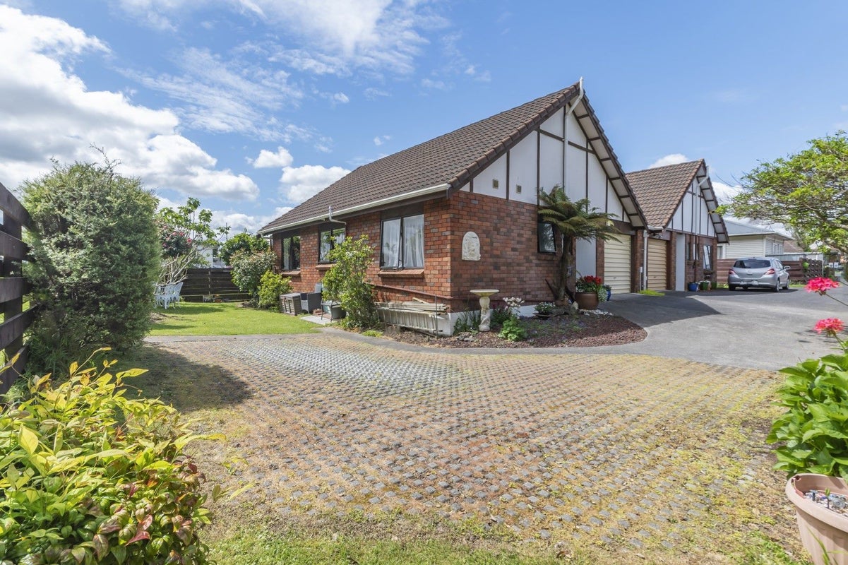 3/6 Chapel Street, Papakura, Auckland - Carousel 2
