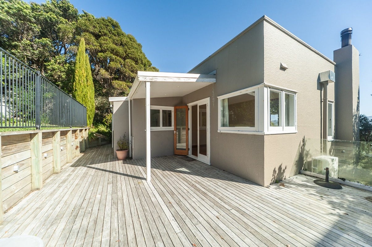 35 Beacon Hill Road, Strathmore Park, Wellington - Carousel 2