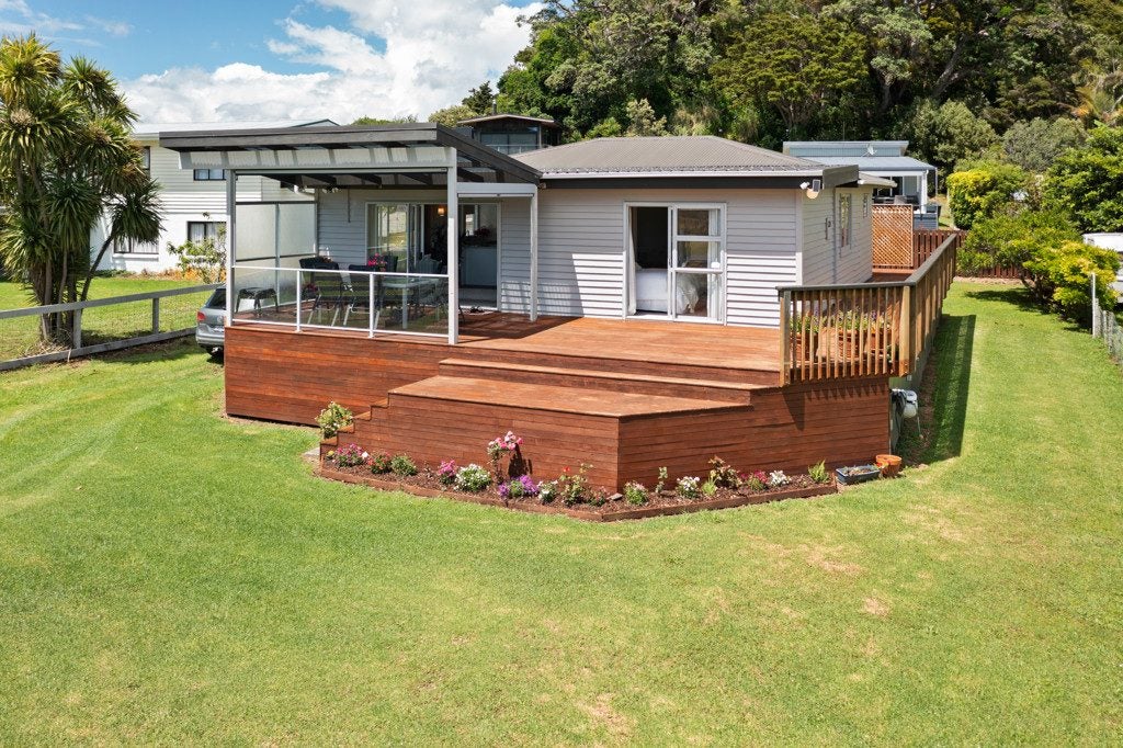 889 Matapouri Road, Matapouri, Whangarei - Carousel 1