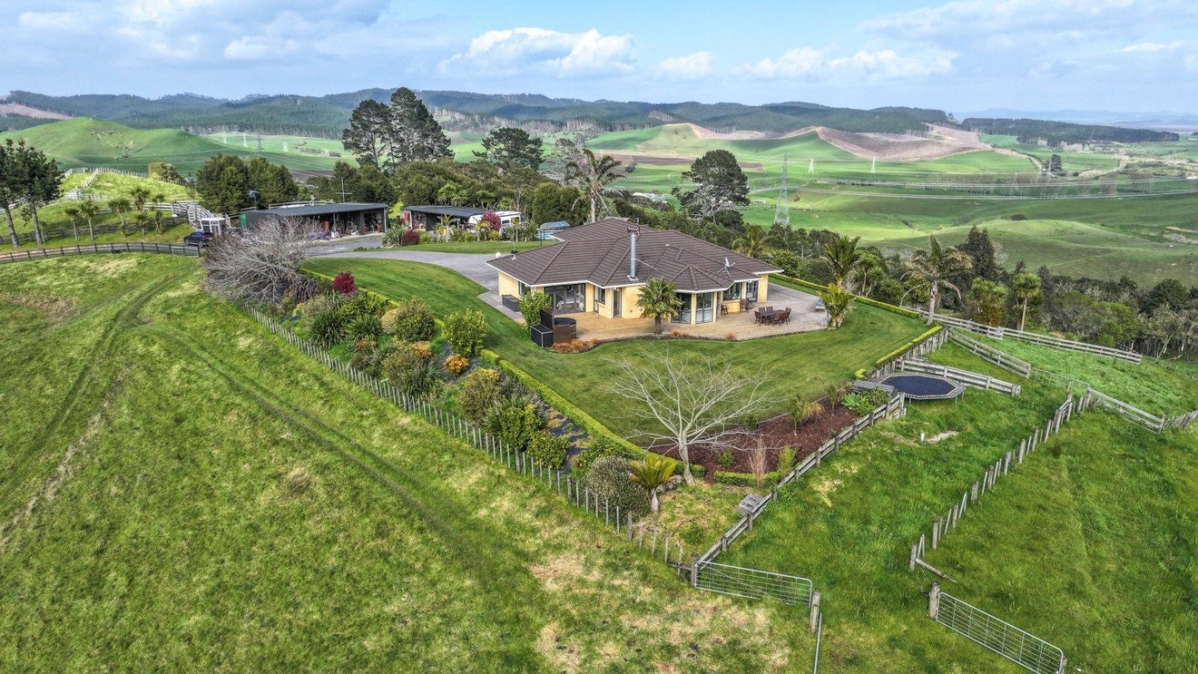 157 Ferndale Road, Pokeno - Carousel 2