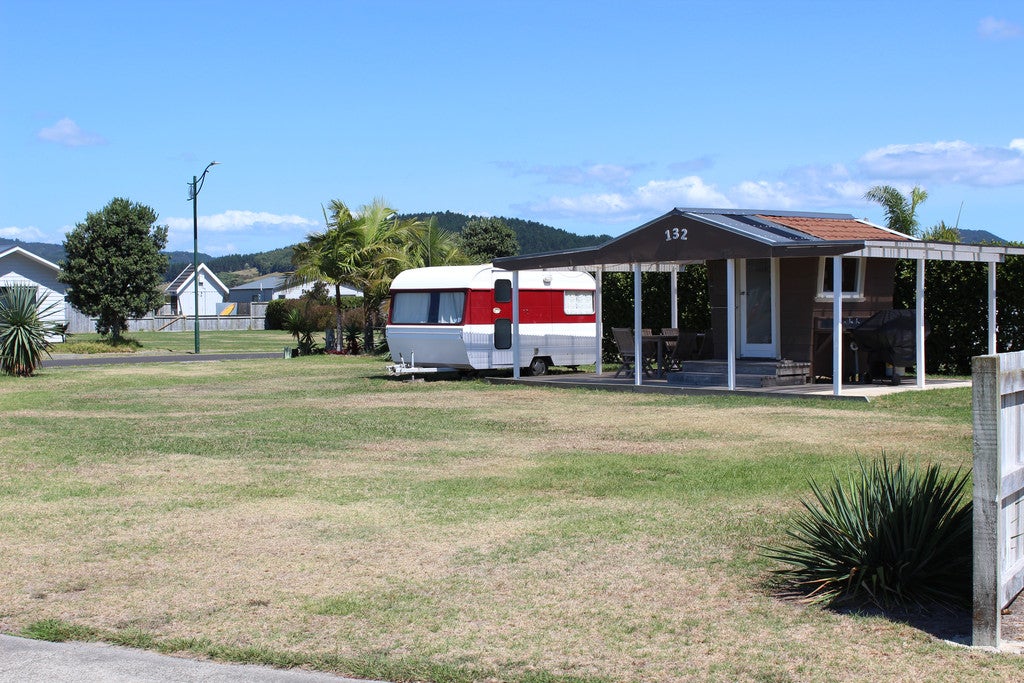 132 Rangiora Crescent, Matarangi - Carousel 1