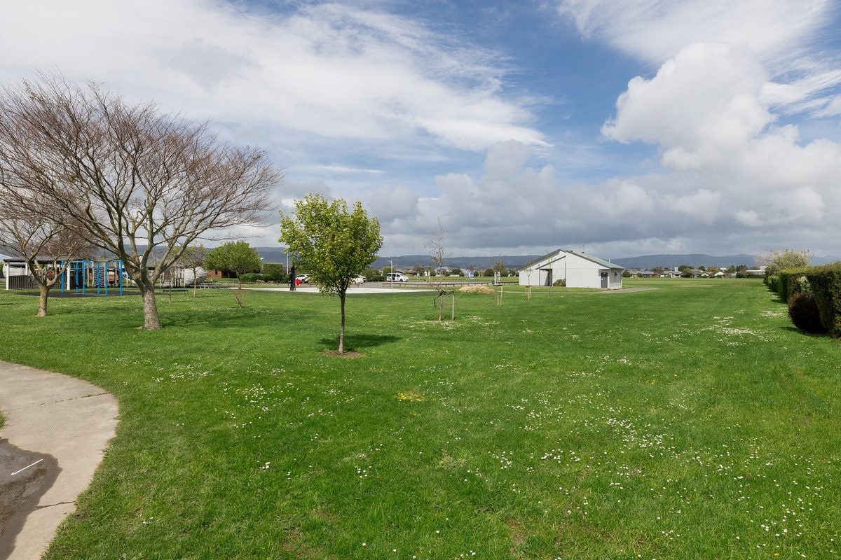 5 Royal Fern, Kelvin Grove, Palmerston North - Carousel 17