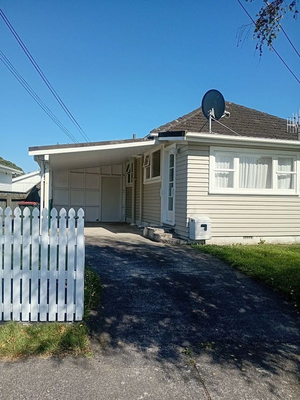 1/84 Garden Road, Avalon, Lower Hutt - Carousel 2