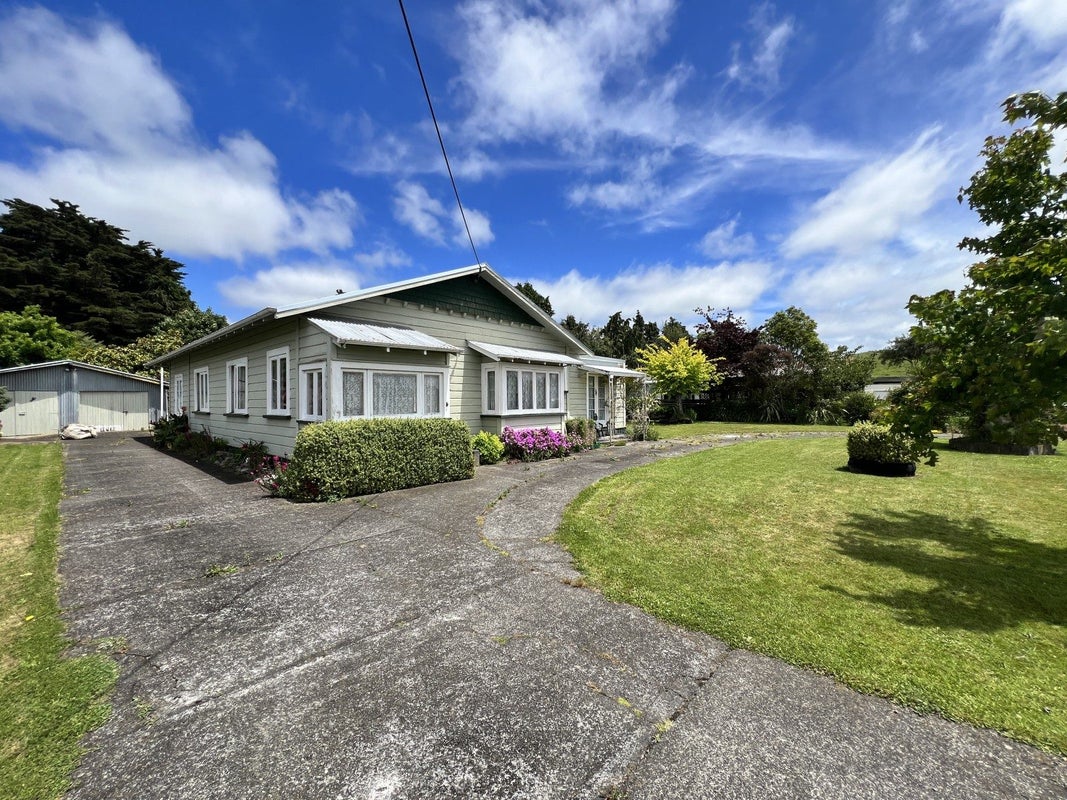1104 Matamau Ormondville Road, Dannevirke - Carousel 1
