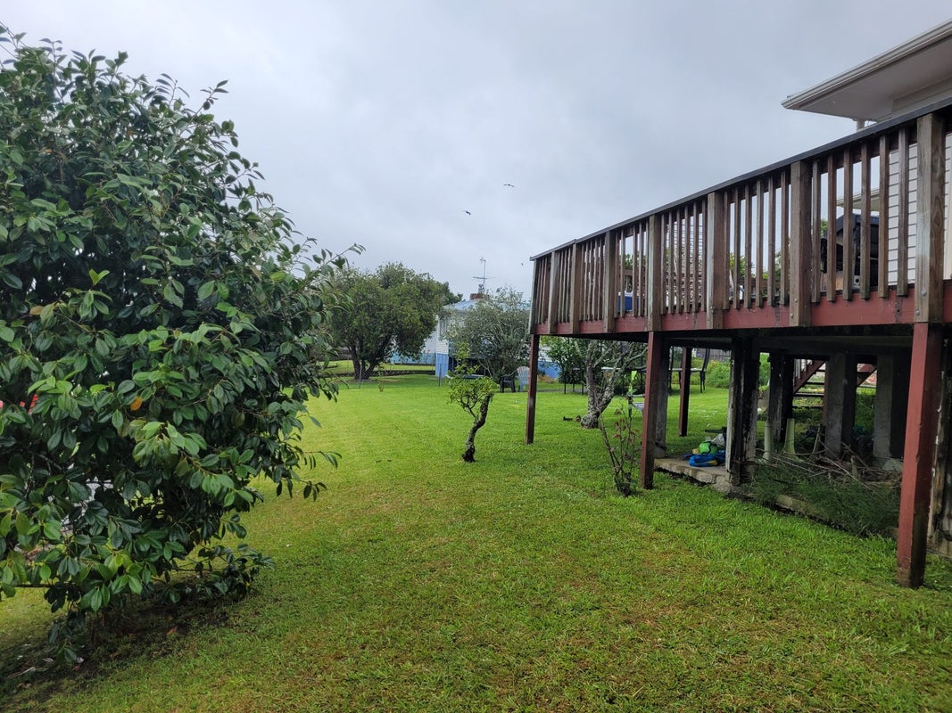 21 Maui Pomare Street, Blockhouse Bay, Auckland - Carousel 2