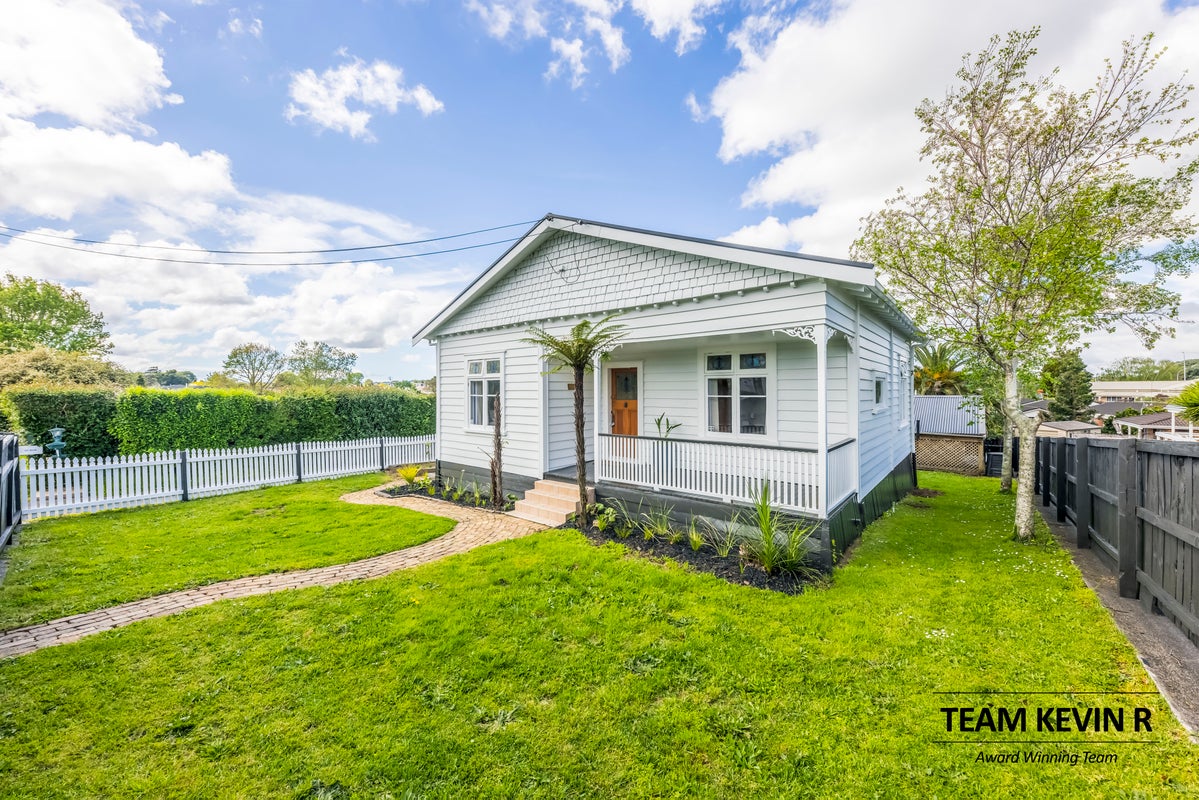 1/4 Wood Street, Papakura, Auckland - Carousel 2