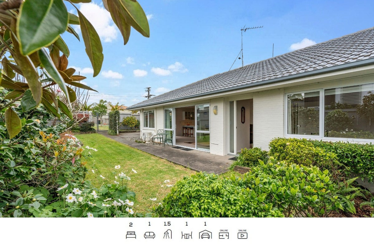 47 Edmund Street, St Heliers, Auckland - Carousel 1