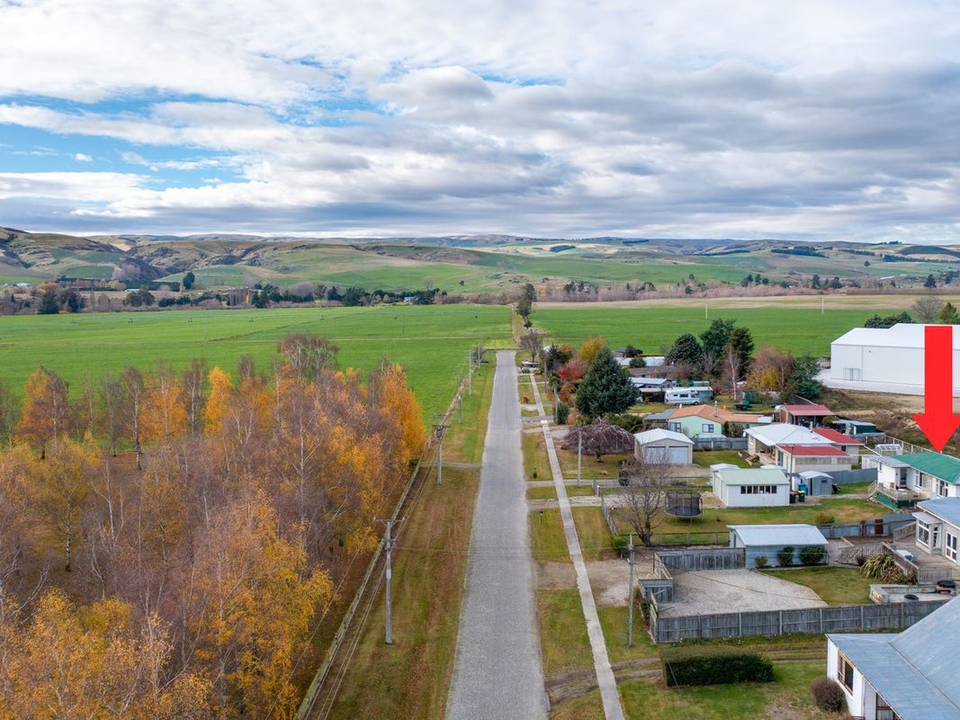 12 Domain Road, Ettrick, Roxburgh - Carousel 13