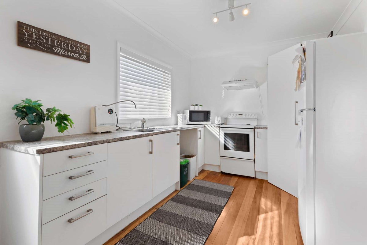 10 Karaka Street, Nawton, Hamilton - Carousel 2