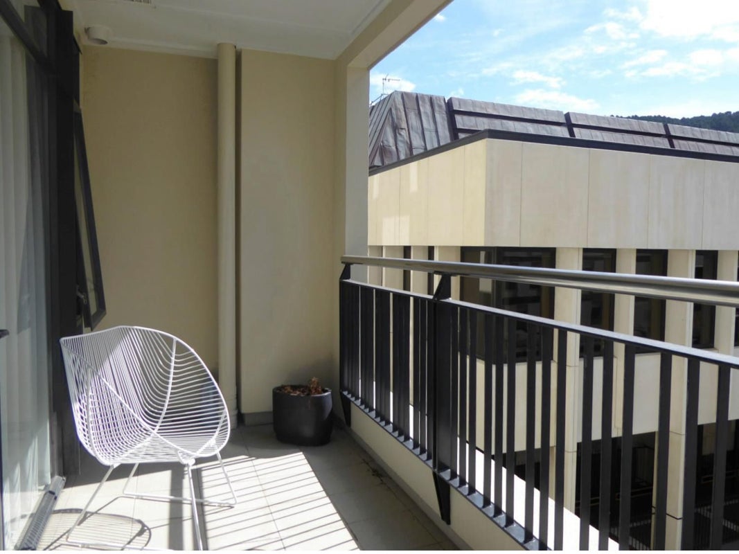 5H/42 Molesworth Street, Thorndon, Wellington - Carousel 2