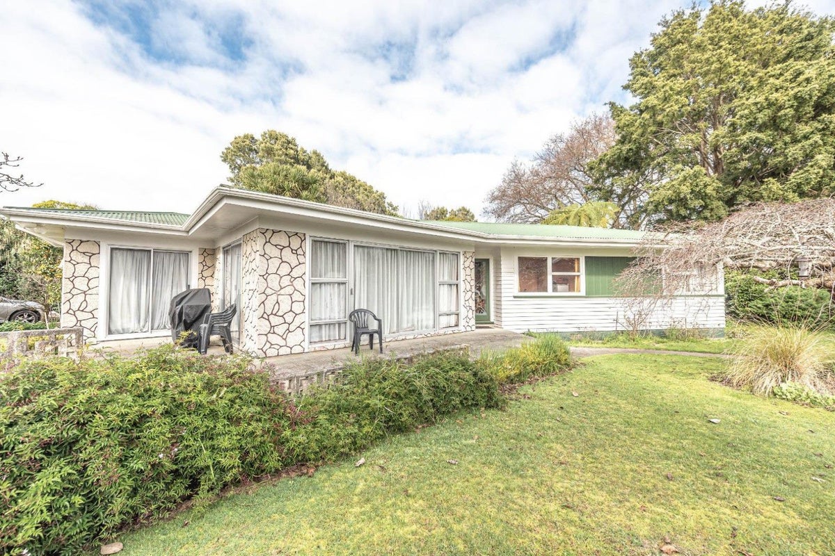 118 Riverbank Road, Okoia, Whanganui - Carousel 1