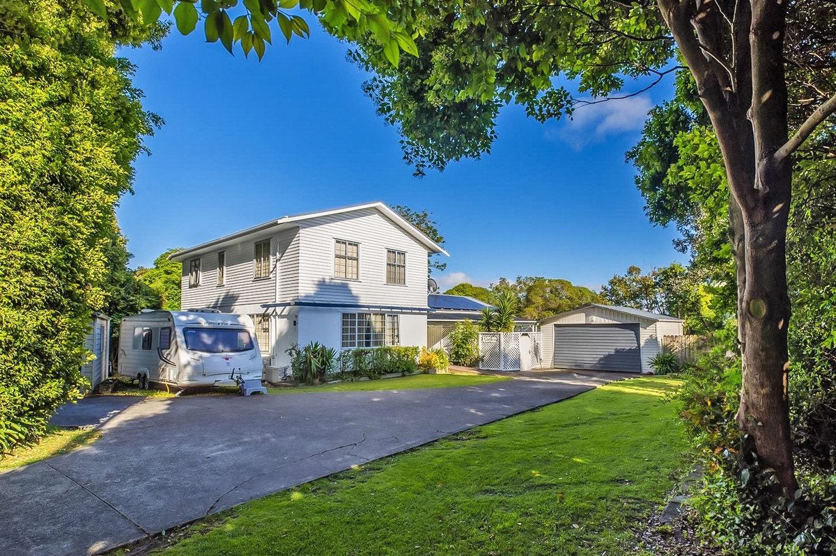 98 Hill Road, The Gardens, Auckland - Carousel 1