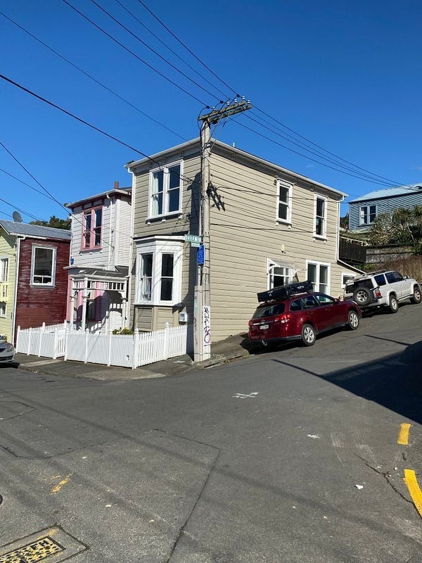 5 Devon Street, Aro Valley, Wellington - Carousel 2