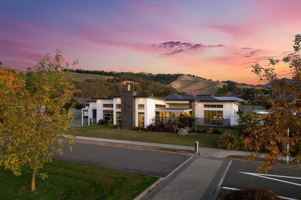 4 Payne Place, Witherlea, Blenheim - Carousel 2