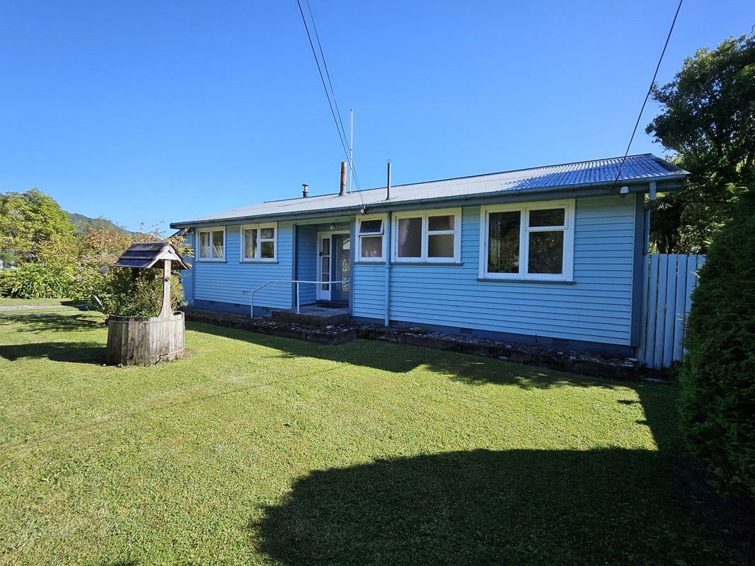 403 Main Road, Kaiata, Greymouth - Carousel 13
