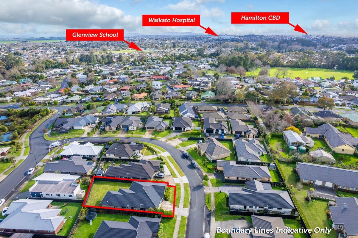 8 Ladeira Place, Fitzroy, Hamilton - Carousel 26