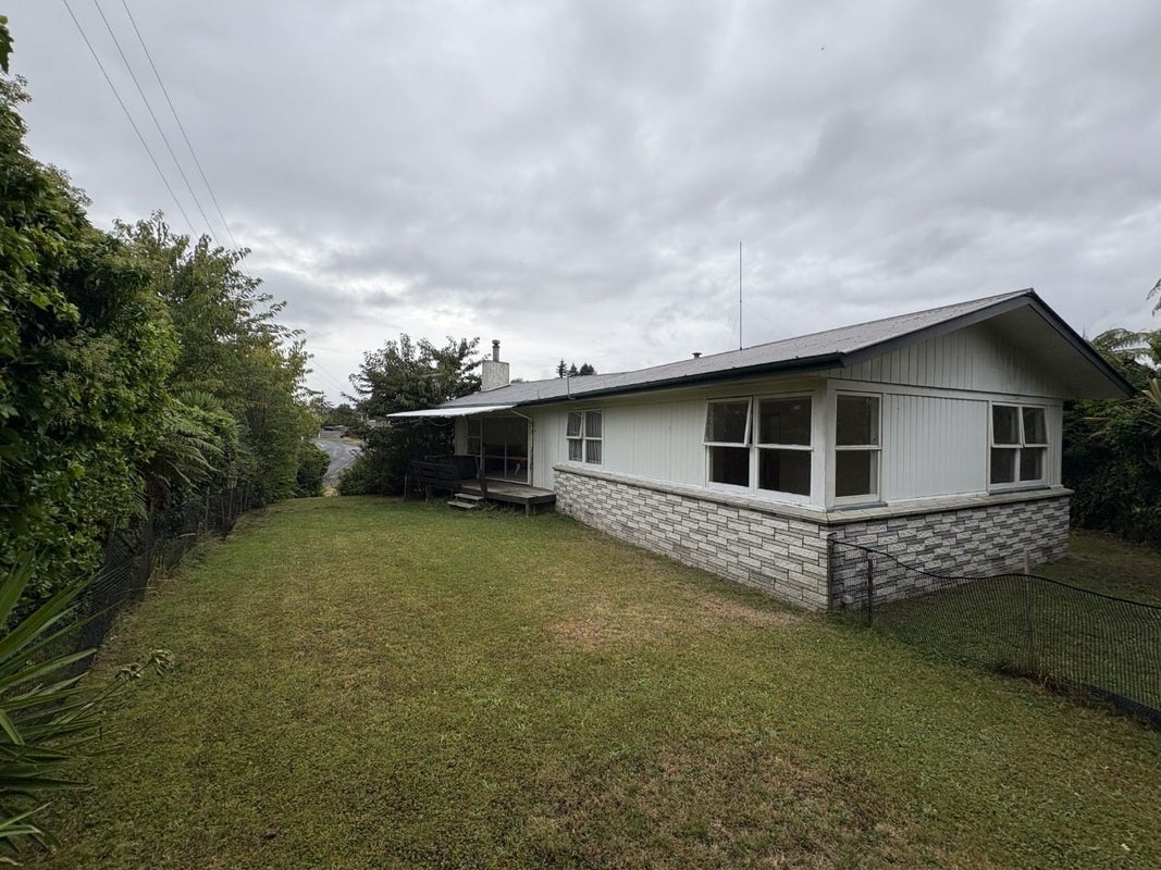 73 Pandora Avenue, Sunnybrook, Rotorua - Carousel 1