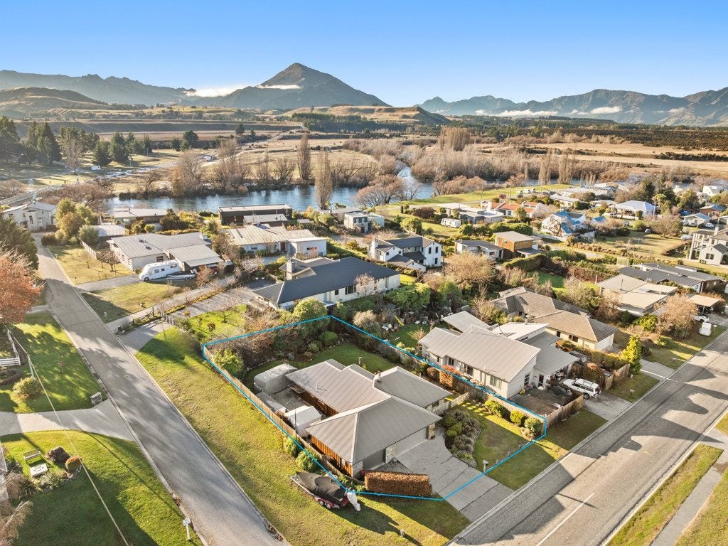 27 Kingston Street, Albert Town, Wanaka - Carousel 2