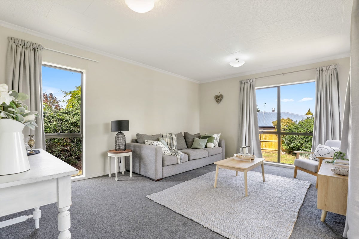6 Rihi Place, Nukuhau, Taupo - Carousel 2