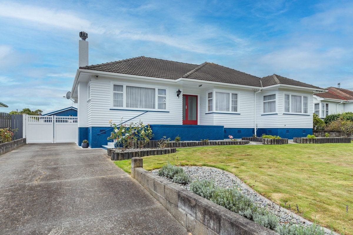 12 Paisley Street, Levin, Levin - Carousel 1