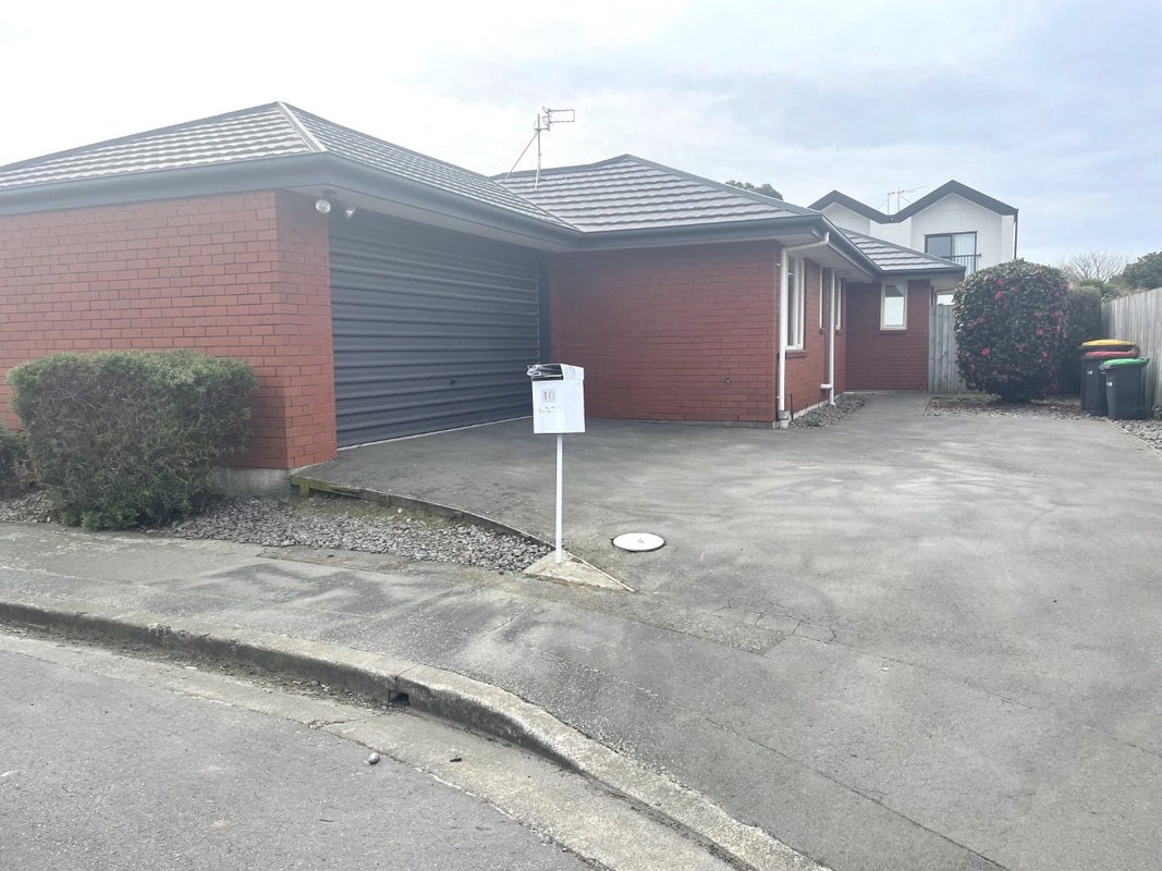10 Kydd Lane, Hornby, Christchurch - Carousel 13