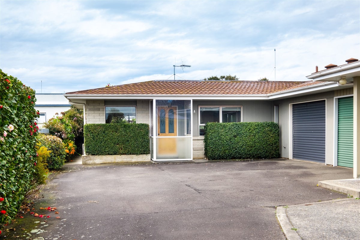 800A Queen Street East, Parkvale, Hastings - Carousel 20