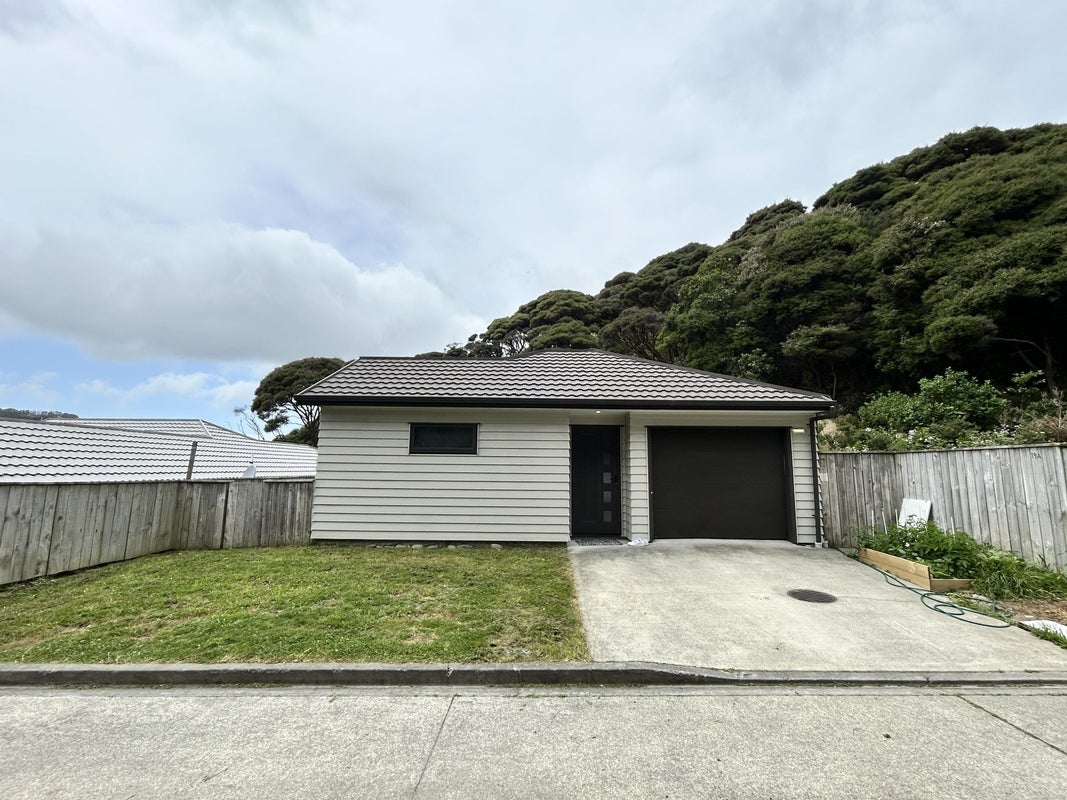 19A Moonsail Drive, Whitby, Porirua - Carousel 14