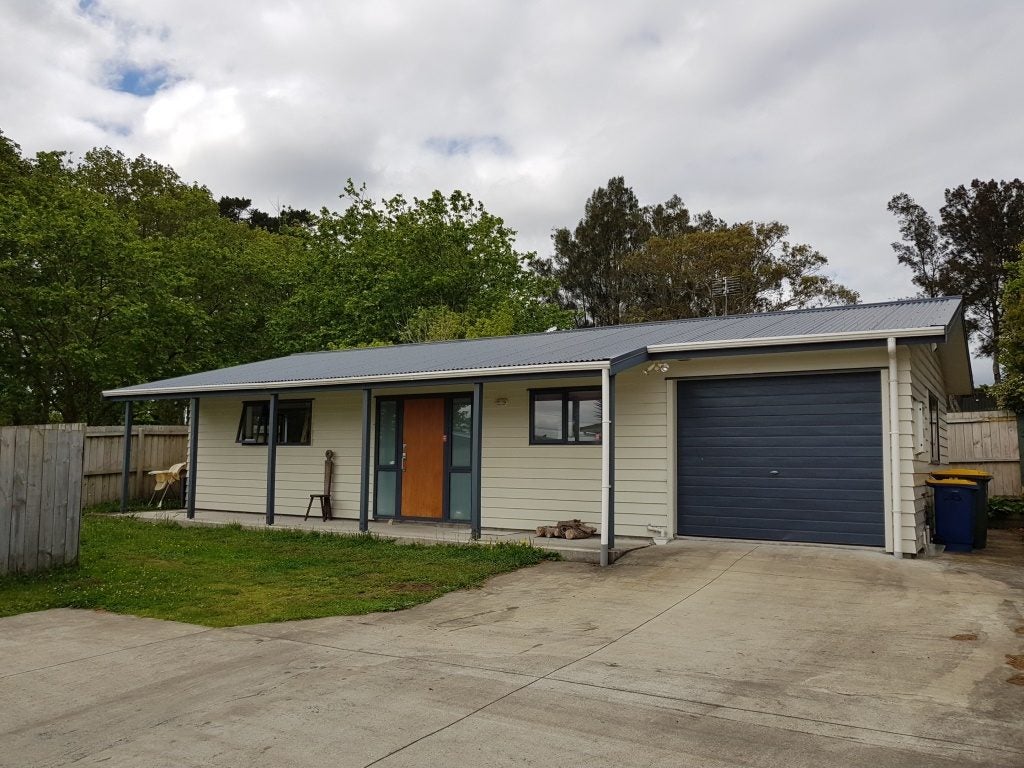 28 Pooks Road, Ranui, Auckland - Carousel 1