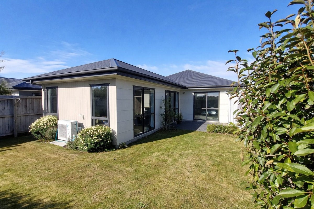 6 McCrorie Road, Wigram, Christchurch - Carousel 9