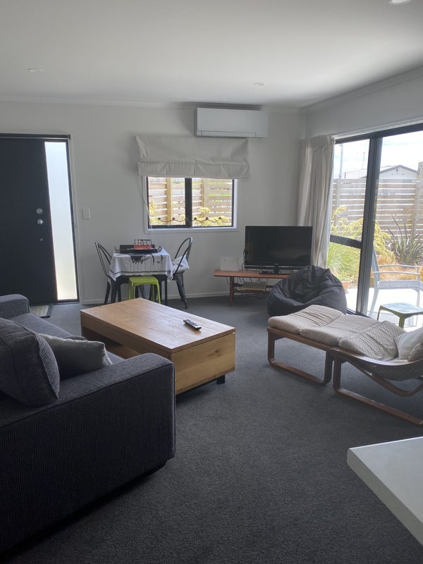 1/71 Storey Avenue, Forest Lake, Hamilton - Carousel 2