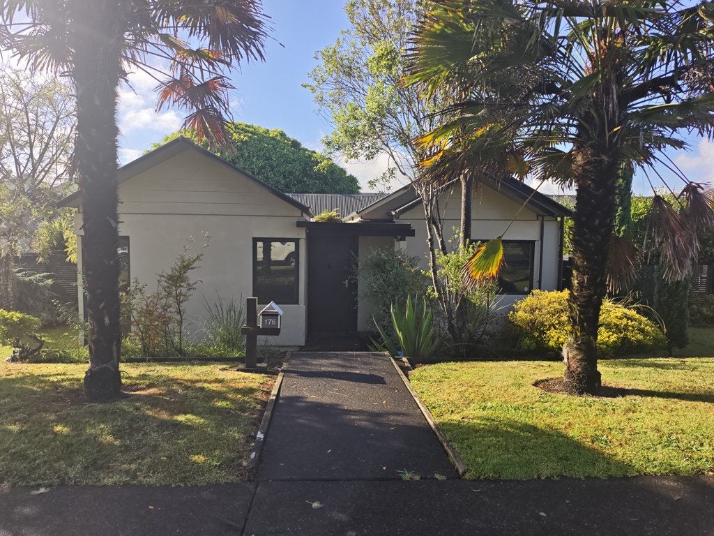 176 Guys Road, East Tamaki, Auckland - Carousel 1