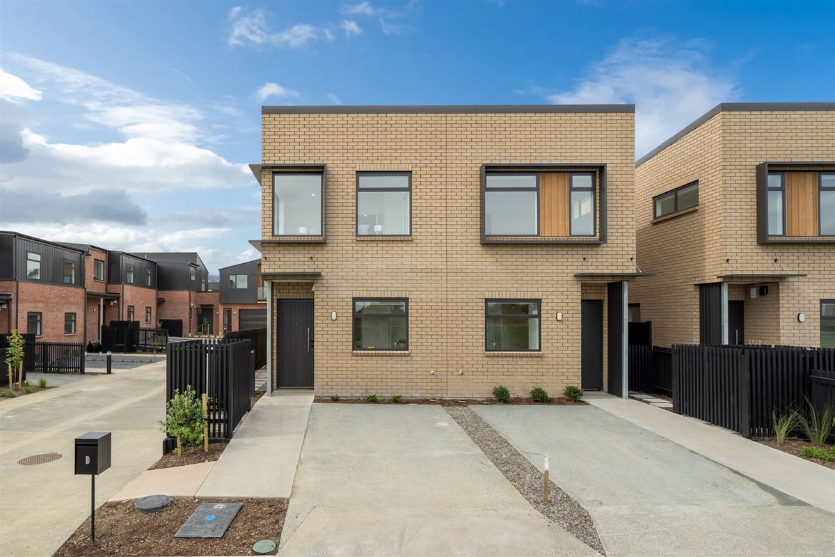 1C Lowe Street, Belmont, Auckland - Carousel 2