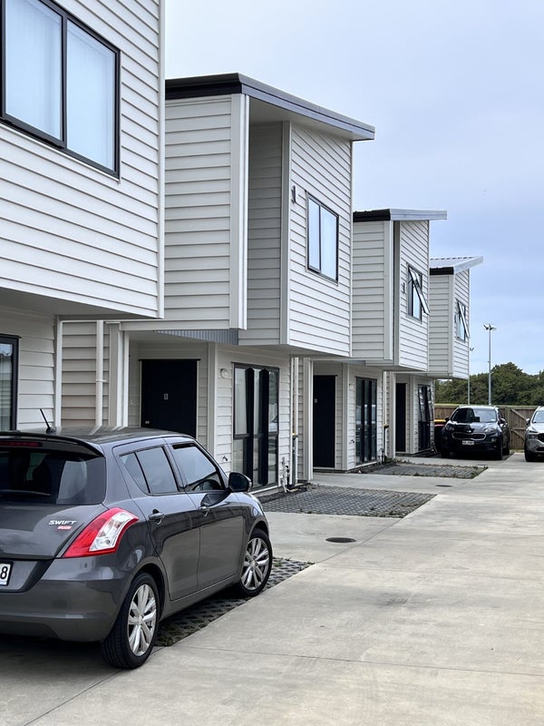 116B Cascades Road, Pakuranga Heights, Auckland - Carousel 2