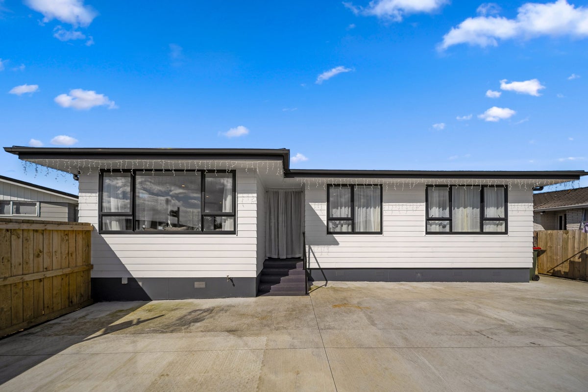18 & 18A Dairy Road, Otara, Manukau City, Auckland - Carousel 2